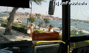 [P12] Inapoi spre tara. Un singur sofer a condus 14 ore. A plecat din tara catre Bulgaria la ora 6 dimineata si a ajuns in statiune la ora 13:00. In tara am ajuns la ora 21:00. Pe parcurs a facut cateva pauze pentru a inregistra si un alt card tahograf.  » foto by Florin Ivan
 - 
<span class="allrVoted glyphicon glyphicon-heart hidden" id="av470498"></span>
<a class="m-l-10 hidden" id="sv470498" onclick="voting_Foto_DelVot(,470498,2794)" role="button">șterge vot <span class="glyphicon glyphicon-remove"></span></a>
<a id="v9470498" class=" c-red"  onclick="voting_Foto_SetVot(470498)" role="button"><span class="glyphicon glyphicon-heart-empty"></span> <b>LIKE</b> = Votează poza</a> <img class="hidden"  id="f470498W9" src="/imagini/loader.gif" border="0" /><span class="AjErrMes hidden" id="e470498ErM"></span>