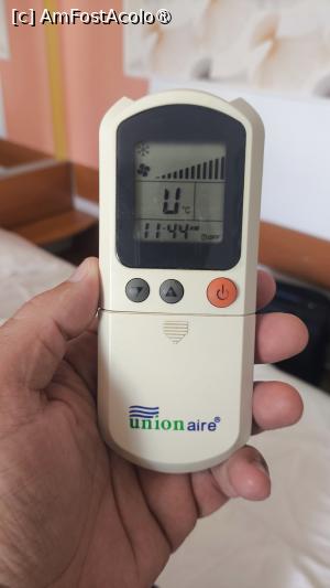 [P05] Telecomanda aer conditionat » foto by ioan700bv
 - 
<span class="allrVoted glyphicon glyphicon-heart hidden" id="av1493350"></span>
<a class="m-l-10 hidden" id="sv1493350" onclick="voting_Foto_DelVot(,1493350,2817)" role="button">șterge vot <span class="glyphicon glyphicon-remove"></span></a>
<a id="v91493350" class=" c-red"  onclick="voting_Foto_SetVot(1493350)" role="button"><span class="glyphicon glyphicon-heart-empty"></span> <b>LIKE</b> = Votează poza</a> <img class="hidden"  id="f1493350W9" src="/imagini/loader.gif" border="0" /><span class="AjErrMes hidden" id="e1493350ErM"></span>