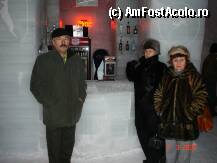 [P06] La bar » foto by mcosmin
 - 
<span class="allrVoted glyphicon glyphicon-heart hidden" id="av29155"></span>
<a class="m-l-10 hidden" id="sv29155" onclick="voting_Foto_DelVot(,29155,2827)" role="button">șterge vot <span class="glyphicon glyphicon-remove"></span></a>
<a id="v929155" class=" c-red"  onclick="voting_Foto_SetVot(29155)" role="button"><span class="glyphicon glyphicon-heart-empty"></span> <b>LIKE</b> = Votează poza</a> <img class="hidden"  id="f29155W9" src="/imagini/loader.gif" border="0" /><span class="AjErrMes hidden" id="e29155ErM"></span>