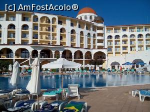 [P08] piscina si hotelul » foto by mitica070463
 - 
<span class="allrVoted glyphicon glyphicon-heart hidden" id="av777290"></span>
<a class="m-l-10 hidden" id="sv777290" onclick="voting_Foto_DelVot(,777290,2846)" role="button">șterge vot <span class="glyphicon glyphicon-remove"></span></a>
<a id="v9777290" class=" c-red"  onclick="voting_Foto_SetVot(777290)" role="button"><span class="glyphicon glyphicon-heart-empty"></span> <b>LIKE</b> = Votează poza</a> <img class="hidden"  id="f777290W9" src="/imagini/loader.gif" border="0" /><span class="AjErrMes hidden" id="e777290ErM"></span>