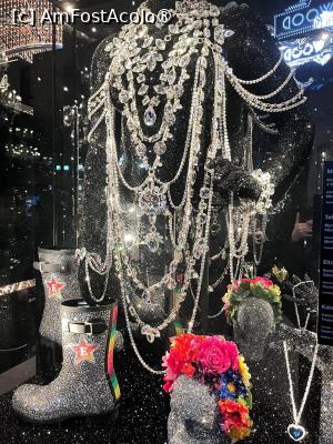 [P42] Muzeul Swarovski » foto by nightwish
 - 
<span class="allrVoted glyphicon glyphicon-heart hidden" id="av1515703"></span>
<a class="m-l-10 hidden" id="sv1515703" onclick="voting_Foto_DelVot(,1515703,2854)" role="button">șterge vot <span class="glyphicon glyphicon-remove"></span></a>
<a id="v91515703" class=" c-red"  onclick="voting_Foto_SetVot(1515703)" role="button"><span class="glyphicon glyphicon-heart-empty"></span> <b>LIKE</b> = Votează poza</a> <img class="hidden"  id="f1515703W9" src="/imagini/loader.gif" border="0" /><span class="AjErrMes hidden" id="e1515703ErM"></span>