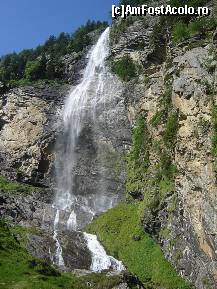 [P09] Cascada Fallbach, cea mai inalta din Carinthia - 200 m - drumul alpin Malta.  » foto by BOGDAN DSN
 - 
<span class="allrVoted glyphicon glyphicon-heart hidden" id="av398807"></span>
<a class="m-l-10 hidden" id="sv398807" onclick="voting_Foto_DelVot(,398807,2854)" role="button">șterge vot <span class="glyphicon glyphicon-remove"></span></a>
<a id="v9398807" class=" c-red"  onclick="voting_Foto_SetVot(398807)" role="button"><span class="glyphicon glyphicon-heart-empty"></span> <b>LIKE</b> = Votează poza</a> <img class="hidden"  id="f398807W9" src="/imagini/loader.gif" border="0" /><span class="AjErrMes hidden" id="e398807ErM"></span>
