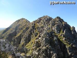 [P07] Panorama spre varful Moldoveanu » foto by wolf2001*
 - 
<span class="allrVoted glyphicon glyphicon-heart hidden" id="av688810"></span>
<a class="m-l-10 hidden" id="sv688810" onclick="voting_Foto_DelVot(,688810,2855)" role="button">șterge vot <span class="glyphicon glyphicon-remove"></span></a>
<a id="v9688810" class=" c-red"  onclick="voting_Foto_SetVot(688810)" role="button"><span class="glyphicon glyphicon-heart-empty"></span> <b>LIKE</b> = Votează poza</a> <img class="hidden"  id="f688810W9" src="/imagini/loader.gif" border="0" /><span class="AjErrMes hidden" id="e688810ErM"></span>