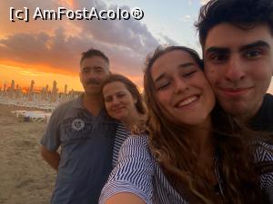 [P03] apus de soare la Mamaia » foto by raducondurache
 - 
<span class="allrVoted glyphicon glyphicon-heart hidden" id="av1320804"></span>
<a class="m-l-10 hidden" id="sv1320804" onclick="voting_Foto_DelVot(,1320804,2869)" role="button">șterge vot <span class="glyphicon glyphicon-remove"></span></a>
<a id="v91320804" class=" c-red"  onclick="voting_Foto_SetVot(1320804)" role="button"><span class="glyphicon glyphicon-heart-empty"></span> <b>LIKE</b> = Votează poza</a> <img class="hidden"  id="f1320804W9" src="/imagini/loader.gif" border="0" /><span class="AjErrMes hidden" id="e1320804ErM"></span>