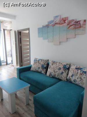 [P13] Living - acces spre dormitor și balcon. » foto by tata123 🔱
 - 
<span class="allrVoted glyphicon glyphicon-heart hidden" id="av1240052"></span>
<a class="m-l-10 hidden" id="sv1240052" onclick="voting_Foto_DelVot(,1240052,2869)" role="button">șterge vot <span class="glyphicon glyphicon-remove"></span></a>
<a id="v91240052" class=" c-red"  onclick="voting_Foto_SetVot(1240052)" role="button"><span class="glyphicon glyphicon-heart-empty"></span> <b>LIKE</b> = Votează poza</a> <img class="hidden"  id="f1240052W9" src="/imagini/loader.gif" border="0" /><span class="AjErrMes hidden" id="e1240052ErM"></span>
