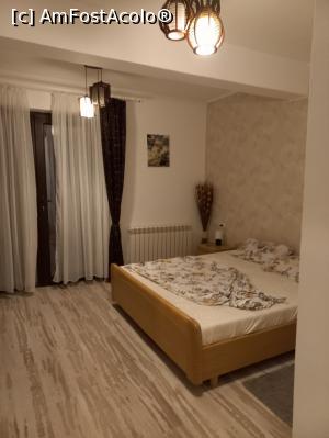 [P12] Prin apartament - dormitor. » foto by tata123 🔱
 - 
<span class="allrVoted glyphicon glyphicon-heart hidden" id="av1316168"></span>
<a class="m-l-10 hidden" id="sv1316168" onclick="voting_Foto_DelVot(,1316168,2869)" role="button">șterge vot <span class="glyphicon glyphicon-remove"></span></a>
<a id="v91316168" class=" c-red"  onclick="voting_Foto_SetVot(1316168)" role="button"><span class="glyphicon glyphicon-heart-empty"></span> <b>LIKE</b> = Votează poza</a> <img class="hidden"  id="f1316168W9" src="/imagini/loader.gif" border="0" /><span class="AjErrMes hidden" id="e1316168ErM"></span>