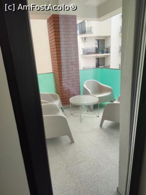 [P07] Apartament - un balcon spațios. » foto by tata123 🔱
 - 
<span class="allrVoted glyphicon glyphicon-heart hidden" id="av1320106"></span>
<a class="m-l-10 hidden" id="sv1320106" onclick="voting_Foto_DelVot(,1320106,2869)" role="button">șterge vot <span class="glyphicon glyphicon-remove"></span></a>
<a id="v91320106" class=" c-red"  onclick="voting_Foto_SetVot(1320106)" role="button"><span class="glyphicon glyphicon-heart-empty"></span> <b>LIKE</b> = Votează poza</a> <img class="hidden"  id="f1320106W9" src="/imagini/loader.gif" border="0" /><span class="AjErrMes hidden" id="e1320106ErM"></span>