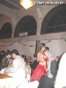 [P07] Animatoare la masa de revelion in Marrakect. » foto by Michi
 - 
<span class="allrVoted glyphicon glyphicon-heart hidden" id="av68358"></span>
<a class="m-l-10 hidden" id="sv68358" onclick="voting_Foto_DelVot(,68358,2870)" role="button">șterge vot <span class="glyphicon glyphicon-remove"></span></a>
<a id="v968358" class=" c-red"  onclick="voting_Foto_SetVot(68358)" role="button"><span class="glyphicon glyphicon-heart-empty"></span> <b>LIKE</b> = Votează poza</a> <img class="hidden"  id="f68358W9" src="/imagini/loader.gif" border="0" /><span class="AjErrMes hidden" id="e68358ErM"></span>