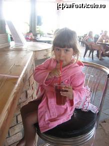 [P18] Pemar Beach Resort - ice tea dupa care era inebunita fiica-mea. » foto by alessiachrys
 - 
<span class="allrVoted glyphicon glyphicon-heart hidden" id="av247765"></span>
<a class="m-l-10 hidden" id="sv247765" onclick="voting_Foto_DelVot(,247765,2877)" role="button">șterge vot <span class="glyphicon glyphicon-remove"></span></a>
<a id="v9247765" class=" c-red"  onclick="voting_Foto_SetVot(247765)" role="button"><span class="glyphicon glyphicon-heart-empty"></span> <b>LIKE</b> = Votează poza</a> <img class="hidden"  id="f247765W9" src="/imagini/loader.gif" border="0" /><span class="AjErrMes hidden" id="e247765ErM"></span>