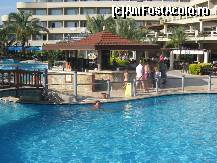 [P24] Pemar Beach Resort - barul de langa piscine » foto by alessiachrys
 - 
<span class="allrVoted glyphicon glyphicon-heart hidden" id="av247772"></span>
<a class="m-l-10 hidden" id="sv247772" onclick="voting_Foto_DelVot(,247772,2877)" role="button">șterge vot <span class="glyphicon glyphicon-remove"></span></a>
<a id="v9247772" class=" c-red"  onclick="voting_Foto_SetVot(247772)" role="button"><span class="glyphicon glyphicon-heart-empty"></span> <b>LIKE</b> = Votează poza</a> <img class="hidden"  id="f247772W9" src="/imagini/loader.gif" border="0" /><span class="AjErrMes hidden" id="e247772ErM"></span>