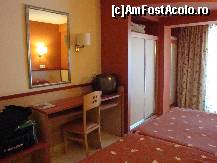 [P13] Hotel H Top Calella Palace - interior cameră » foto by mariana.olaru
 - 
<span class="allrVoted glyphicon glyphicon-heart hidden" id="av301164"></span>
<a class="m-l-10 hidden" id="sv301164" onclick="voting_Foto_DelVot(,301164,2882)" role="button">șterge vot <span class="glyphicon glyphicon-remove"></span></a>
<a id="v9301164" class=" c-red"  onclick="voting_Foto_SetVot(301164)" role="button"><span class="glyphicon glyphicon-heart-empty"></span> <b>LIKE</b> = Votează poza</a> <img class="hidden"  id="f301164W9" src="/imagini/loader.gif" border="0" /><span class="AjErrMes hidden" id="e301164ErM"></span>
