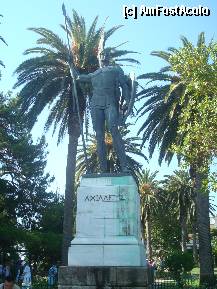 [P08] Statuia lui Achille invingator, in gradina Palatului Achilleion din Gastouri, langa Corfu Town. Palatul Imparatesei Elisabeta (Sissi) a Austriei. De vizitat.  » foto by Stefan Iasi
 - 
<span class="allrVoted glyphicon glyphicon-heart hidden" id="av335271"></span>
<a class="m-l-10 hidden" id="sv335271" onclick="voting_Foto_DelVot(,335271,2905)" role="button">șterge vot <span class="glyphicon glyphicon-remove"></span></a>
<a id="v9335271" class=" c-red"  onclick="voting_Foto_SetVot(335271)" role="button"><span class="glyphicon glyphicon-heart-empty"></span> <b>LIKE</b> = Votează poza</a> <img class="hidden"  id="f335271W9" src="/imagini/loader.gif" border="0" /><span class="AjErrMes hidden" id="e335271ErM"></span>