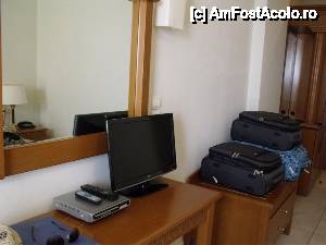 [P04] Din camera » foto by monicutza
 - 
<span class="allrVoted glyphicon glyphicon-heart hidden" id="av441702"></span>
<a class="m-l-10 hidden" id="sv441702" onclick="voting_Foto_DelVot(,441702,2905)" role="button">șterge vot <span class="glyphicon glyphicon-remove"></span></a>
<a id="v9441702" class=" c-red"  onclick="voting_Foto_SetVot(441702)" role="button"><span class="glyphicon glyphicon-heart-empty"></span> <b>LIKE</b> = Votează poza</a> <img class="hidden"  id="f441702W9" src="/imagini/loader.gif" border="0" /><span class="AjErrMes hidden" id="e441702ErM"></span>