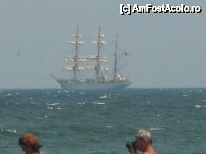 [P08] De ziua Marinei, in largul marii...  » foto by Florin 78
 - 
<span class="allrVoted glyphicon glyphicon-heart hidden" id="av461022"></span>
<a class="m-l-10 hidden" id="sv461022" onclick="voting_Foto_DelVot(,461022,2910)" role="button">șterge vot <span class="glyphicon glyphicon-remove"></span></a>
<a id="v9461022" class=" c-red"  onclick="voting_Foto_SetVot(461022)" role="button"><span class="glyphicon glyphicon-heart-empty"></span> <b>LIKE</b> = Votează poza</a> <img class="hidden"  id="f461022W9" src="/imagini/loader.gif" border="0" /><span class="AjErrMes hidden" id="e461022ErM"></span>