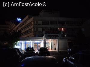 [P02] Hotelul seara » foto by Teodor17
 - 
<span class="allrVoted glyphicon glyphicon-heart hidden" id="av1446469"></span>
<a class="m-l-10 hidden" id="sv1446469" onclick="voting_Foto_DelVot(,1446469,2910)" role="button">șterge vot <span class="glyphicon glyphicon-remove"></span></a>
<a id="v91446469" class=" c-red"  onclick="voting_Foto_SetVot(1446469)" role="button"><span class="glyphicon glyphicon-heart-empty"></span> <b>LIKE</b> = Votează poza</a> <img class="hidden"  id="f1446469W9" src="/imagini/loader.gif" border="0" /><span class="AjErrMes hidden" id="e1446469ErM"></span>
