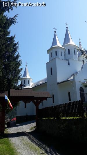 [P23] Biserica din Arieșeni » foto by Mioritik
 - 
<span class="allrVoted glyphicon glyphicon-heart hidden" id="av1293394"></span>
<a class="m-l-10 hidden" id="sv1293394" onclick="voting_Foto_DelVot(,1293394,2923)" role="button">șterge vot <span class="glyphicon glyphicon-remove"></span></a>
<a id="v91293394" class=" c-red"  onclick="voting_Foto_SetVot(1293394)" role="button"><span class="glyphicon glyphicon-heart-empty"></span> <b>LIKE</b> = Votează poza</a> <img class="hidden"  id="f1293394W9" src="/imagini/loader.gif" border="0" /><span class="AjErrMes hidden" id="e1293394ErM"></span>