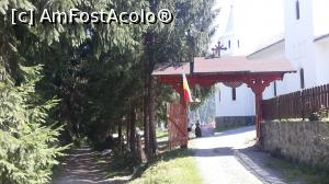 [P31] Biserica din Arieșeni » foto by Mioritik
 - 
<span class="allrVoted glyphicon glyphicon-heart hidden" id="av1293402"></span>
<a class="m-l-10 hidden" id="sv1293402" onclick="voting_Foto_DelVot(,1293402,2923)" role="button">șterge vot <span class="glyphicon glyphicon-remove"></span></a>
<a id="v91293402" class=" c-red"  onclick="voting_Foto_SetVot(1293402)" role="button"><span class="glyphicon glyphicon-heart-empty"></span> <b>LIKE</b> = Votează poza</a> <img class="hidden"  id="f1293402W9" src="/imagini/loader.gif" border="0" /><span class="AjErrMes hidden" id="e1293402ErM"></span>
