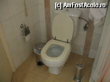 [P23] Toaleta - Mitsis Grand Hotel » foto by cintus
 - 
<span class="allrVoted glyphicon glyphicon-heart hidden" id="av206958"></span>
<a class="m-l-10 hidden" id="sv206958" onclick="voting_Foto_DelVot(,206958,2927)" role="button">șterge vot <span class="glyphicon glyphicon-remove"></span></a>
<a id="v9206958" class=" c-red"  onclick="voting_Foto_SetVot(206958)" role="button"><span class="glyphicon glyphicon-heart-empty"></span> <b>LIKE</b> = Votează poza</a> <img class="hidden"  id="f206958W9" src="/imagini/loader.gif" border="0" /><span class="AjErrMes hidden" id="e206958ErM"></span>
