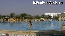 [P14] piscina hotelului » foto by ghecamelia
 - 
<span class="allrVoted glyphicon glyphicon-heart hidden" id="av22580"></span>
<a class="m-l-10 hidden" id="sv22580" onclick="voting_Foto_DelVot(,22580,2937)" role="button">șterge vot <span class="glyphicon glyphicon-remove"></span></a>
<a id="v922580" class=" c-red"  onclick="voting_Foto_SetVot(22580)" role="button"><span class="glyphicon glyphicon-heart-empty"></span> <b>LIKE</b> = Votează poza</a> <img class="hidden"  id="f22580W9" src="/imagini/loader.gif" border="0" /><span class="AjErrMes hidden" id="e22580ErM"></span>