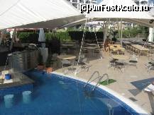 [P28] Piscina vazuta de pe podetul care face legatura cu faleza de promenada » foto by Catzus
 - 
<span class="allrVoted glyphicon glyphicon-heart hidden" id="av96850"></span>
<a class="m-l-10 hidden" id="sv96850" onclick="voting_Foto_DelVot(,96850,2938)" role="button">șterge vot <span class="glyphicon glyphicon-remove"></span></a>
<a id="v996850" class=" c-red"  onclick="voting_Foto_SetVot(96850)" role="button"><span class="glyphicon glyphicon-heart-empty"></span> <b>LIKE</b> = Votează poza</a> <img class="hidden"  id="f96850W9" src="/imagini/loader.gif" border="0" /><span class="AjErrMes hidden" id="e96850ErM"></span>