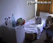 [P05] În camera de hotel. » foto by adigogu
 - 
<span class="allrVoted glyphicon glyphicon-heart hidden" id="av105357"></span>
<a class="m-l-10 hidden" id="sv105357" onclick="voting_Foto_DelVot(,105357,2941)" role="button">șterge vot <span class="glyphicon glyphicon-remove"></span></a>
<a id="v9105357" class=" c-red"  onclick="voting_Foto_SetVot(105357)" role="button"><span class="glyphicon glyphicon-heart-empty"></span> <b>LIKE</b> = Votează poza</a> <img class="hidden"  id="f105357W9" src="/imagini/loader.gif" border="0" /><span class="AjErrMes hidden" id="e105357ErM"></span>