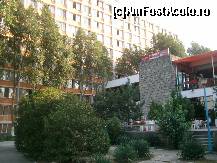 [P06] Hotel Meridian văzut din lateral dreapta. » foto by adigogu
 - 
<span class="allrVoted glyphicon glyphicon-heart hidden" id="av105358"></span>
<a class="m-l-10 hidden" id="sv105358" onclick="voting_Foto_DelVot(,105358,2941)" role="button">șterge vot <span class="glyphicon glyphicon-remove"></span></a>
<a id="v9105358" class=" c-red"  onclick="voting_Foto_SetVot(105358)" role="button"><span class="glyphicon glyphicon-heart-empty"></span> <b>LIKE</b> = Votează poza</a> <img class="hidden"  id="f105358W9" src="/imagini/loader.gif" border="0" /><span class="AjErrMes hidden" id="e105358ErM"></span>