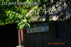 [P25] G.V.U. - cel mai iubit partid al bărbaților ” Gîtul Veșnic Ud ! » foto by KSV
 - 
<span class="allrVoted glyphicon glyphicon-heart hidden" id="av1176476"></span>
<a class="m-l-10 hidden" id="sv1176476" onclick="voting_Foto_DelVot(,1176476,2956)" role="button">șterge vot <span class="glyphicon glyphicon-remove"></span></a>
<a id="v91176476" class=" c-red"  onclick="voting_Foto_SetVot(1176476)" role="button"><span class="glyphicon glyphicon-heart-empty"></span> <b>LIKE</b> = Votează poza</a> <img class="hidden"  id="f1176476W9" src="/imagini/loader.gif" border="0" /><span class="AjErrMes hidden" id="e1176476ErM"></span>