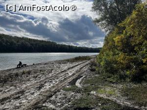 [P49]  -- <small>// FĂRĂ DESCRIERE</small> » foto by raluca banu
 - 
<span class="allrVoted glyphicon glyphicon-heart hidden" id="av1503099"></span>
<a class="m-l-10 hidden" id="sv1503099" onclick="voting_Foto_DelVot(,1503099,2956)" role="button">șterge vot <span class="glyphicon glyphicon-remove"></span></a>
<a id="v91503099" class=" c-red"  onclick="voting_Foto_SetVot(1503099)" role="button"><span class="glyphicon glyphicon-heart-empty"></span> <b>LIKE</b> = Votează poza</a> <img class="hidden"  id="f1503099W9" src="/imagini/loader.gif" border="0" /><span class="AjErrMes hidden" id="e1503099ErM"></span>