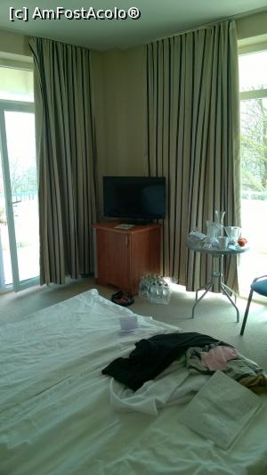[P02] Camera MEDSPA colt spre terasa » foto by Noha
 - 
<span class="allrVoted glyphicon glyphicon-heart hidden" id="av725957"></span>
<a class="m-l-10 hidden" id="sv725957" onclick="voting_Foto_DelVot(,725957,2972)" role="button">șterge vot <span class="glyphicon glyphicon-remove"></span></a>
<a id="v9725957" class=" c-red"  onclick="voting_Foto_SetVot(725957)" role="button"><span class="glyphicon glyphicon-heart-empty"></span> <b>LIKE</b> = Votează poza</a> <img class="hidden"  id="f725957W9" src="/imagini/loader.gif" border="0" /><span class="AjErrMes hidden" id="e725957ErM"></span>