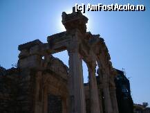 [P11] Orasul antic Efes (3) » foto by andreeacluj*
 - 
<span class="allrVoted glyphicon glyphicon-heart hidden" id="av15585"></span>
<a class="m-l-10 hidden" id="sv15585" onclick="voting_Foto_DelVot(,15585,2989)" role="button">șterge vot <span class="glyphicon glyphicon-remove"></span></a>
<a id="v915585" class=" c-red"  onclick="voting_Foto_SetVot(15585)" role="button"><span class="glyphicon glyphicon-heart-empty"></span> <b>LIKE</b> = Votează poza</a> <img class="hidden"  id="f15585W9" src="/imagini/loader.gif" border="0" /><span class="AjErrMes hidden" id="e15585ErM"></span>