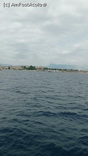 [P12] Pe mare, în city tour. » foto by Rodel
 - 
<span class="allrVoted glyphicon glyphicon-heart hidden" id="av1341528"></span>
<a class="m-l-10 hidden" id="sv1341528" onclick="voting_Foto_DelVot(,1341528,3004)" role="button">șterge vot <span class="glyphicon glyphicon-remove"></span></a>
<a id="v91341528" class=" c-red"  onclick="voting_Foto_SetVot(1341528)" role="button"><span class="glyphicon glyphicon-heart-empty"></span> <b>LIKE</b> = Votează poza</a> <img class="hidden"  id="f1341528W9" src="/imagini/loader.gif" border="0" /><span class="AjErrMes hidden" id="e1341528ErM"></span>