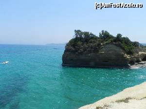 [P40] „Faleze de nisip” la Sidari.  » foto by abancor
 - 
<span class="allrVoted glyphicon glyphicon-heart hidden" id="av572102"></span>
<a class="m-l-10 hidden" id="sv572102" onclick="voting_Foto_DelVot(,572102,3004)" role="button">șterge vot <span class="glyphicon glyphicon-remove"></span></a>
<a id="v9572102" class=" c-red"  onclick="voting_Foto_SetVot(572102)" role="button"><span class="glyphicon glyphicon-heart-empty"></span> <b>LIKE</b> = Votează poza</a> <img class="hidden"  id="f572102W9" src="/imagini/loader.gif" border="0" /><span class="AjErrMes hidden" id="e572102ErM"></span>