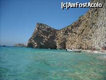 [P10] grota Nausicai vazuta de pe plaja paradisului » foto by liviadavidescu
 - 
<span class="allrVoted glyphicon glyphicon-heart hidden" id="av125070"></span>
<a class="m-l-10 hidden" id="sv125070" onclick="voting_Foto_DelVot(,125070,3004)" role="button">șterge vot <span class="glyphicon glyphicon-remove"></span></a>
<a id="v9125070" class=" c-red"  onclick="voting_Foto_SetVot(125070)" role="button"><span class="glyphicon glyphicon-heart-empty"></span> <b>LIKE</b> = Votează poza</a> <img class="hidden"  id="f125070W9" src="/imagini/loader.gif" border="0" /><span class="AjErrMes hidden" id="e125070ErM"></span>