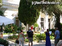 [P02] Fatada palatului, 'flancata' de plante » foto by corinka
 - 
<span class="allrVoted glyphicon glyphicon-heart hidden" id="av117135"></span>
<a class="m-l-10 hidden" id="sv117135" onclick="voting_Foto_DelVot(,117135,3004)" role="button">șterge vot <span class="glyphicon glyphicon-remove"></span></a>
<a id="v9117135" class=" c-red"  onclick="voting_Foto_SetVot(117135)" role="button"><span class="glyphicon glyphicon-heart-empty"></span> <b>LIKE</b> = Votează poza</a> <img class="hidden"  id="f117135W9" src="/imagini/loader.gif" border="0" /><span class="AjErrMes hidden" id="e117135ErM"></span>