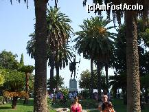 [P05] o alta priveliste asupra gradinii » foto by AndreeaSava*
 - 
<span class="allrVoted glyphicon glyphicon-heart hidden" id="av124105"></span>
<a class="m-l-10 hidden" id="sv124105" onclick="voting_Foto_DelVot(,124105,3004)" role="button">șterge vot <span class="glyphicon glyphicon-remove"></span></a>
<a id="v9124105" class=" c-red"  onclick="voting_Foto_SetVot(124105)" role="button"><span class="glyphicon glyphicon-heart-empty"></span> <b>LIKE</b> = Votează poza</a> <img class="hidden"  id="f124105W9" src="/imagini/loader.gif" border="0" /><span class="AjErrMes hidden" id="e124105ErM"></span>