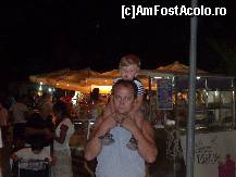 [P04] intr-una din seri la balciul lor din oras unde este super aglomerat, unde am avut surpriza sa nu ne ia nimeni EURO si sa ne intoarcem in centru sa cumparam un suc ca sa putem schimba euro in lire. Super aglomerat, super murdar, TIGANIE.... » foto by droniucm
 - 
<span class="allrVoted glyphicon glyphicon-heart hidden" id="av51443"></span>
<a class="m-l-10 hidden" id="sv51443" onclick="voting_Foto_DelVot(,51443,3015)" role="button">șterge vot <span class="glyphicon glyphicon-remove"></span></a>
<a id="v951443" class=" c-red"  onclick="voting_Foto_SetVot(51443)" role="button"><span class="glyphicon glyphicon-heart-empty"></span> <b>LIKE</b> = Votează poza</a> <img class="hidden"  id="f51443W9" src="/imagini/loader.gif" border="0" /><span class="AjErrMes hidden" id="e51443ErM"></span>