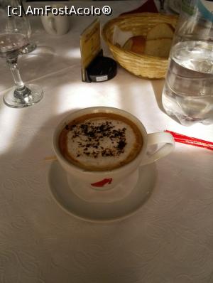 [P03] Capuccino - restaurant » foto by tempesta55
 - 
<span class="allrVoted glyphicon glyphicon-heart hidden" id="av850136"></span>
<a class="m-l-10 hidden" id="sv850136" onclick="voting_Foto_DelVot(,850136,3017)" role="button">șterge vot <span class="glyphicon glyphicon-remove"></span></a>
<a id="v9850136" class=" c-red"  onclick="voting_Foto_SetVot(850136)" role="button"><span class="glyphicon glyphicon-heart-empty"></span> <b>LIKE</b> = Votează poza</a> <img class="hidden"  id="f850136W9" src="/imagini/loader.gif" border="0" /><span class="AjErrMes hidden" id="e850136ErM"></span>