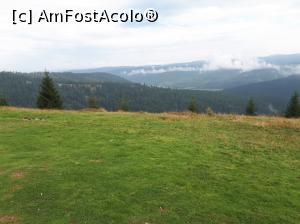 [P10] Drumul Botii, belvedere » foto by Dana2008
 - 
<span class="allrVoted glyphicon glyphicon-heart hidden" id="av1014316"></span>
<a class="m-l-10 hidden" id="sv1014316" onclick="voting_Foto_DelVot(,1014316,3018)" role="button">șterge vot <span class="glyphicon glyphicon-remove"></span></a>
<a id="v91014316" class=" c-red"  onclick="voting_Foto_SetVot(1014316)" role="button"><span class="glyphicon glyphicon-heart-empty"></span> <b>LIKE</b> = Votează poza</a> <img class="hidden"  id="f1014316W9" src="/imagini/loader.gif" border="0" /><span class="AjErrMes hidden" id="e1014316ErM"></span>