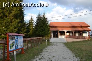 [P39] Punct de informare turistică din centrul Belișului » foto by AZE
 - 
<span class="allrVoted glyphicon glyphicon-heart hidden" id="av966083"></span>
<a class="m-l-10 hidden" id="sv966083" onclick="voting_Foto_DelVot(,966083,3018)" role="button">șterge vot <span class="glyphicon glyphicon-remove"></span></a>
<a id="v9966083" class=" c-red"  onclick="voting_Foto_SetVot(966083)" role="button"><span class="glyphicon glyphicon-heart-empty"></span> <b>LIKE</b> = Votează poza</a> <img class="hidden"  id="f966083W9" src="/imagini/loader.gif" border="0" /><span class="AjErrMes hidden" id="e966083ErM"></span>