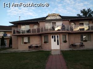 [P02] VILA ANTALYA -FATADA » foto by ile57b
 - 
<span class="allrVoted glyphicon glyphicon-heart hidden" id="av1092229"></span>
<a class="m-l-10 hidden" id="sv1092229" onclick="voting_Foto_DelVot(,1092229,3022)" role="button">șterge vot <span class="glyphicon glyphicon-remove"></span></a>
<a id="v91092229" class=" c-red"  onclick="voting_Foto_SetVot(1092229)" role="button"><span class="glyphicon glyphicon-heart-empty"></span> <b>LIKE</b> = Votează poza</a> <img class="hidden"  id="f1092229W9" src="/imagini/loader.gif" border="0" /><span class="AjErrMes hidden" id="e1092229ErM"></span>