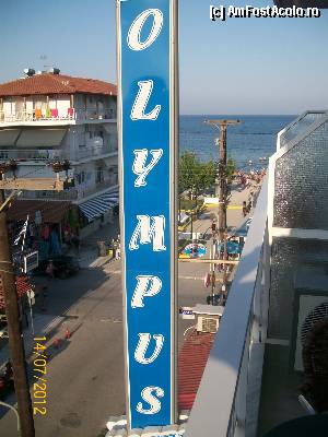 [P01] Observati pozitia AC din balcon - parca n-ar fi cald de ajuns...  » foto by Geo2005
 - 
<span class="allrVoted glyphicon glyphicon-heart hidden" id="av342171"></span>
<a class="m-l-10 hidden" id="sv342171" onclick="voting_Foto_DelVot(,342171,3024)" role="button">șterge vot <span class="glyphicon glyphicon-remove"></span></a>
<a id="v9342171" class=" c-red"  onclick="voting_Foto_SetVot(342171)" role="button"><span class="glyphicon glyphicon-heart-empty"></span> <b>LIKE</b> = Votează poza</a> <img class="hidden"  id="f342171W9" src="/imagini/loader.gif" border="0" /><span class="AjErrMes hidden" id="e342171ErM"></span>