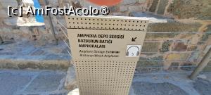 [P23] 23. O săgeată ne invită să coborâm la „Depozitul de amfore”. » foto by msnd
 - 
<span class="allrVoted glyphicon glyphicon-heart hidden" id="av1393002"></span>
<a class="m-l-10 hidden" id="sv1393002" onclick="voting_Foto_DelVot(,1393002,3030)" role="button">șterge vot <span class="glyphicon glyphicon-remove"></span></a>
<a id="v91393002" class=" c-red"  onclick="voting_Foto_SetVot(1393002)" role="button"><span class="glyphicon glyphicon-heart-empty"></span> <b>LIKE</b> = Votează poza</a> <img class="hidden"  id="f1393002W9" src="/imagini/loader.gif" border="0" /><span class="AjErrMes hidden" id="e1393002ErM"></span>