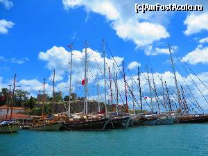 [P30] Imagine din portul Bodrum » foto by tata123 🔱
 - 
<span class="allrVoted glyphicon glyphicon-heart hidden" id="av589987"></span>
<a class="m-l-10 hidden" id="sv589987" onclick="voting_Foto_DelVot(,589987,3030)" role="button">șterge vot <span class="glyphicon glyphicon-remove"></span></a>
<a id="v9589987" class=" c-red"  onclick="voting_Foto_SetVot(589987)" role="button"><span class="glyphicon glyphicon-heart-empty"></span> <b>LIKE</b> = Votează poza</a> <img class="hidden"  id="f589987W9" src="/imagini/loader.gif" border="0" /><span class="AjErrMes hidden" id="e589987ErM"></span>