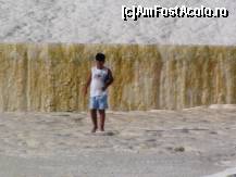 [P03] In spate se vede peretele urmatorului bazin cu apa termala. tot drumul este presarat de astfel de travertine. » foto by amota
 - 
<span class="allrVoted glyphicon glyphicon-heart hidden" id="av167332"></span>
<a class="m-l-10 hidden" id="sv167332" onclick="voting_Foto_DelVot(,167332,3039)" role="button">șterge vot <span class="glyphicon glyphicon-remove"></span></a>
<a id="v9167332" class=" c-red"  onclick="voting_Foto_SetVot(167332)" role="button"><span class="glyphicon glyphicon-heart-empty"></span> <b>LIKE</b> = Votează poza</a> <img class="hidden"  id="f167332W9" src="/imagini/loader.gif" border="0" /><span class="AjErrMes hidden" id="e167332ErM"></span>