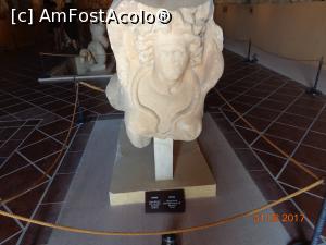 [P28] cap de coloana » foto by nrs †
 - 
<span class="allrVoted glyphicon glyphicon-heart hidden" id="av902313"></span>
<a class="m-l-10 hidden" id="sv902313" onclick="voting_Foto_DelVot(,902313,3039)" role="button">șterge vot <span class="glyphicon glyphicon-remove"></span></a>
<a id="v9902313" class=" c-red"  onclick="voting_Foto_SetVot(902313)" role="button"><span class="glyphicon glyphicon-heart-empty"></span> <b>LIKE</b> = Votează poza</a> <img class="hidden"  id="f902313W9" src="/imagini/loader.gif" border="0" /><span class="AjErrMes hidden" id="e902313ErM"></span>