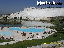 [P31] vedere de sus asupra complexului care are piscine si mai departe se vede lacul de langa masina noastra » foto by adryana
 - 
<span class="allrVoted glyphicon glyphicon-heart hidden" id="av224217"></span>
<a class="m-l-10 hidden" id="sv224217" onclick="voting_Foto_DelVot(,224217,3039)" role="button">șterge vot <span class="glyphicon glyphicon-remove"></span></a>
<a id="v9224217" class=" c-red"  onclick="voting_Foto_SetVot(224217)" role="button"><span class="glyphicon glyphicon-heart-empty"></span> <b>LIKE</b> = Votează poza</a> <img class="hidden"  id="f224217W9" src="/imagini/loader.gif" border="0" /><span class="AjErrMes hidden" id="e224217ErM"></span>