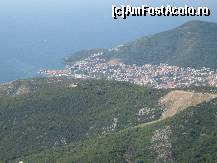 [P08] Budva de sus - de pe drumul spre Manastirea Cetinje.  » foto by webber
 - 
<span class="allrVoted glyphicon glyphicon-heart hidden" id="av468842"></span>
<a class="m-l-10 hidden" id="sv468842" onclick="voting_Foto_DelVot(,468842,3055)" role="button">șterge vot <span class="glyphicon glyphicon-remove"></span></a>
<a id="v9468842" class=" c-red"  onclick="voting_Foto_SetVot(468842)" role="button"><span class="glyphicon glyphicon-heart-empty"></span> <b>LIKE</b> = Votează poza</a> <img class="hidden"  id="f468842W9" src="/imagini/loader.gif" border="0" /><span class="AjErrMes hidden" id="e468842ErM"></span>