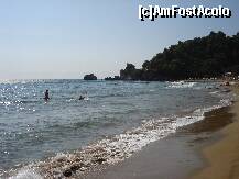 [P19] Capatul din dreapta al plajei , la fel de frumos dar cu ceva stanci prin apa » foto by ionescunic
 - 
<span class="allrVoted glyphicon glyphicon-heart hidden" id="av132741"></span>
<a class="m-l-10 hidden" id="sv132741" onclick="voting_Foto_DelVot(,132741,3056)" role="button">șterge vot <span class="glyphicon glyphicon-remove"></span></a>
<a id="v9132741" class=" c-red"  onclick="voting_Foto_SetVot(132741)" role="button"><span class="glyphicon glyphicon-heart-empty"></span> <b>LIKE</b> = Votează poza</a> <img class="hidden"  id="f132741W9" src="/imagini/loader.gif" border="0" /><span class="AjErrMes hidden" id="e132741ErM"></span>