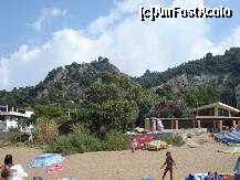 [P04] Glyfada beach , dealul ce trebuie coborat in drum spre plaja » foto by ionescunic
 - 
<span class="allrVoted glyphicon glyphicon-heart hidden" id="av132716"></span>
<a class="m-l-10 hidden" id="sv132716" onclick="voting_Foto_DelVot(,132716,3056)" role="button">șterge vot <span class="glyphicon glyphicon-remove"></span></a>
<a id="v9132716" class=" c-red"  onclick="voting_Foto_SetVot(132716)" role="button"><span class="glyphicon glyphicon-heart-empty"></span> <b>LIKE</b> = Votează poza</a> <img class="hidden"  id="f132716W9" src="/imagini/loader.gif" border="0" /><span class="AjErrMes hidden" id="e132716ErM"></span>