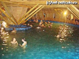[P17] Piscina interioara » foto by Mina12
 - 
<span class="allrVoted glyphicon glyphicon-heart hidden" id="av700618"></span>
<a class="m-l-10 hidden" id="sv700618" onclick="voting_Foto_DelVot(,700618,3086)" role="button">șterge vot <span class="glyphicon glyphicon-remove"></span></a>
<a id="v9700618" class=" c-red"  onclick="voting_Foto_SetVot(700618)" role="button"><span class="glyphicon glyphicon-heart-empty"></span> <b>LIKE</b> = Votează poza</a> <img class="hidden"  id="f700618W9" src="/imagini/loader.gif" border="0" /><span class="AjErrMes hidden" id="e700618ErM"></span>